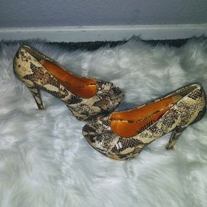 Snake printed peep toe heels